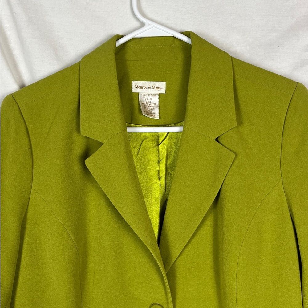 Light Olive Green Monroe and Main 2 Piece Suit with Lattice Trim - Picture 3 of 8